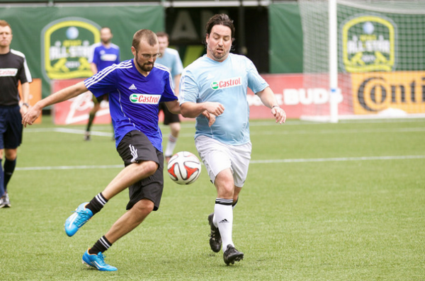 Nice Portland on Portland action here <a href="/TheMikeDonovan/">Mike Donovan</a> <a href="/TimberBrenaldo/">Timberlandia</a>