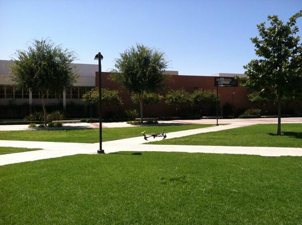 deena_official's tweet photo. sucuss! quad copter future of air travel? #news2atthebeach http://t.co/R6u6sqYiAI