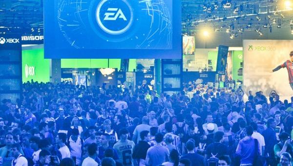 pcgamer's tweet photo. Miss anything from yesterday's Gamescom 2014 happenings? Catch up, here: http://t.co/2kUB8K2yzB http://t.co/yNTWQfEFOf