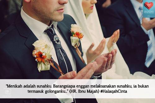 TeladanRasul's tweet photo. Semoga engkau diberi kemudahan dalam menjalankan salah satu sunnah:menikah :) >>Buku #halaqahcinta http://t.co/Q0OqSTmv1m