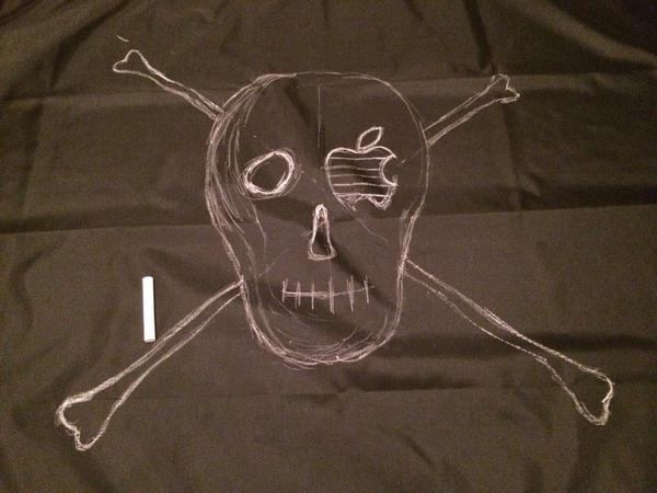 SusanKare's tweet image. Starting to paint a flag #letsbepirates #1983