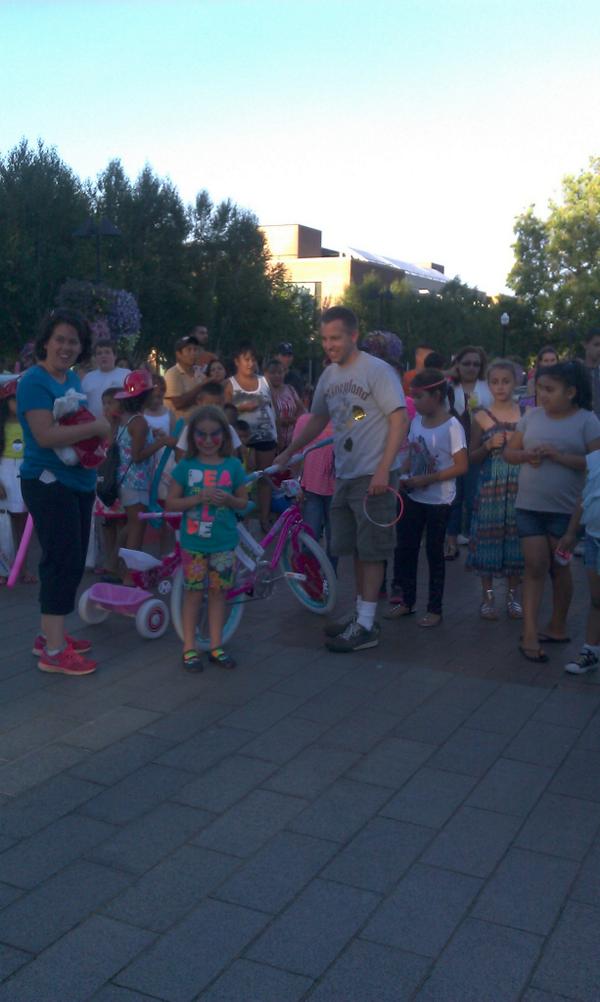 Cute girl who won a bike :) #facepainted #adorable #NNO fun!