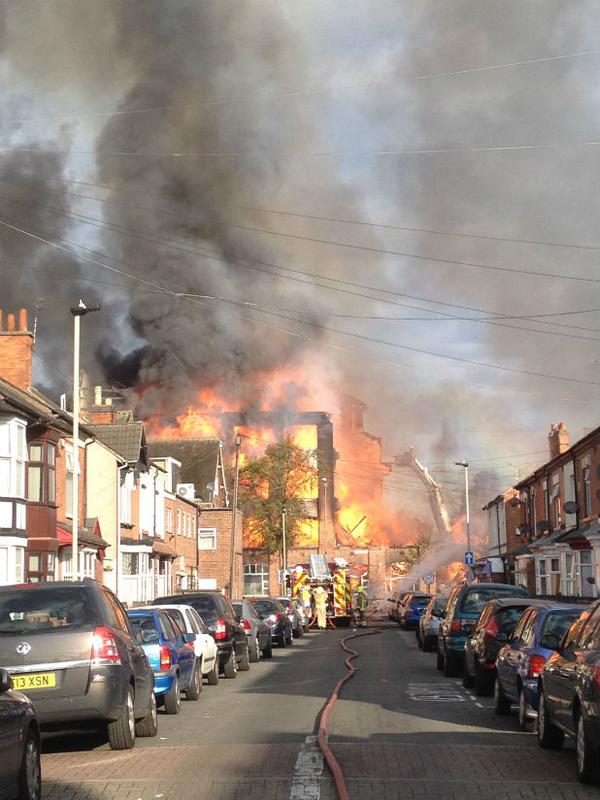 leicslive's tweet photo. Major fire closes Melton Road, in Leicester http://t.co/Zl3mlOjIQo http://t.co/I8bNWoXPvU