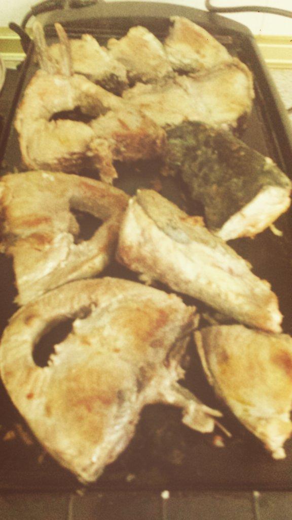 sanchezAdr's tweet photo. ✌Vaamos aa comeeer @PabliitoSg✌
                      🍡🍞🍲🍡 http://t.co/kfUIxJ5CJ0