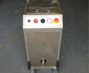 DryIceScotland's tweet photo. So how do we carry out our #ecofriendly cleaning services? With this, our Dry Ice Blaster a #greenclean  #justblastit http://t.co/7sqFEl8axf