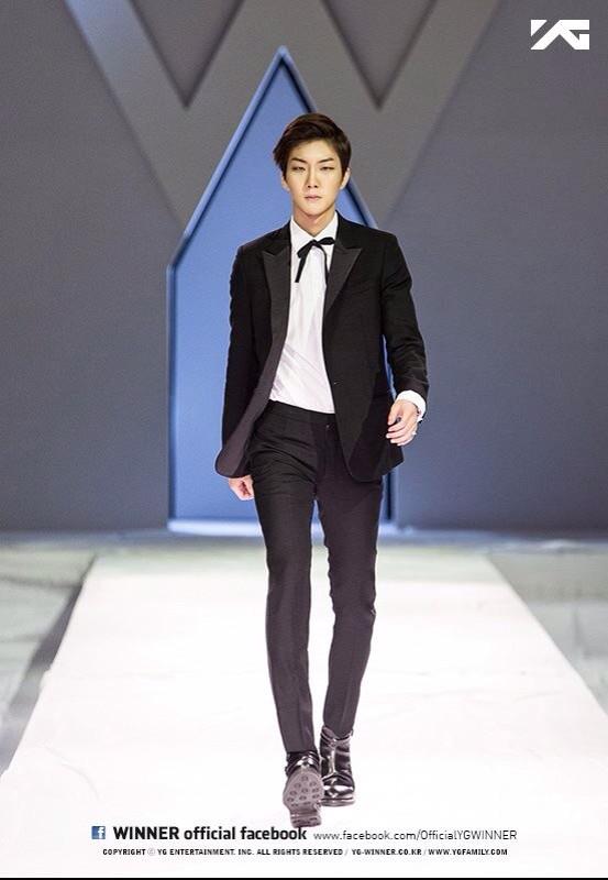 MlNSE096's tweet image. "ItsYGent: WinnerUpdates: [OFFICIAL PHOTO] #WINNER #Seunghoon 

#WinnerUpdates #WINNERGrandLaunch http://t.co/HlsJlclk8f""