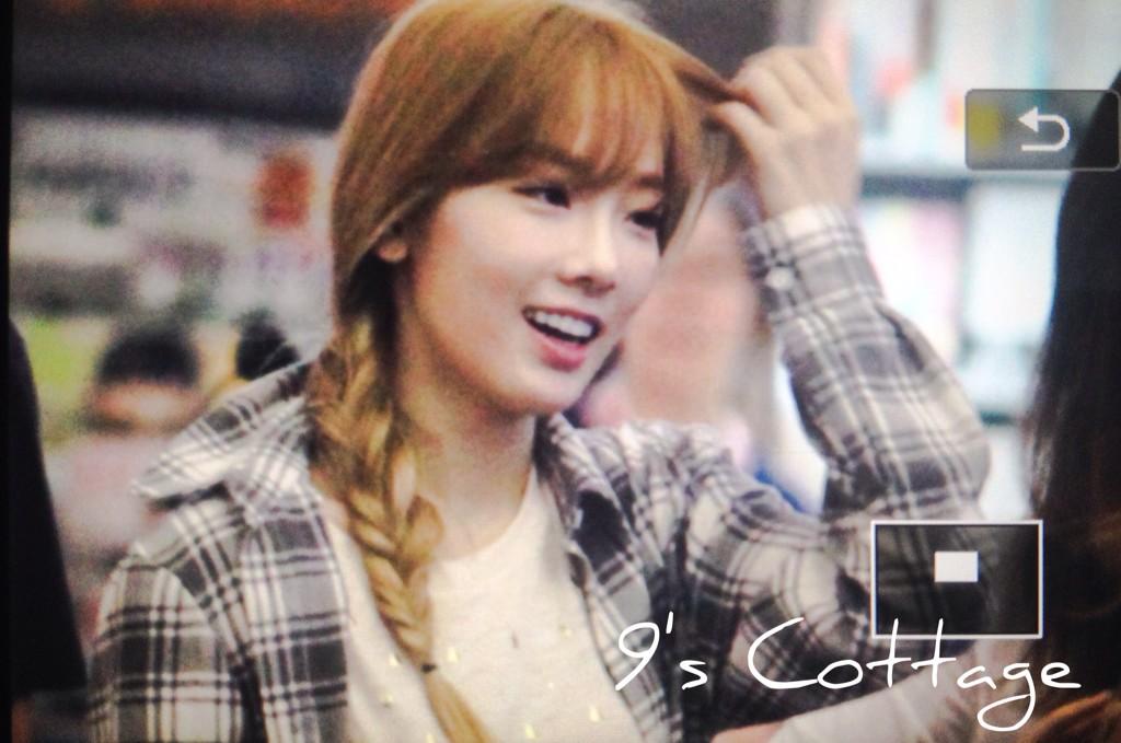 [PIC][07-08-2014]SNSD khởi hành đi LA để tham dự "KCON 2014" vào hôm nay BubqqTPCcAEXqr1