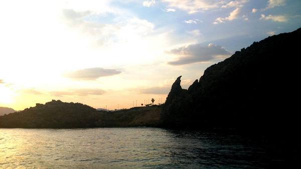 Un ejemplo de las vistas que te esperan en nuestra salida para ver la Puesta de Sol. Te esperamos a las 20:00 ;)