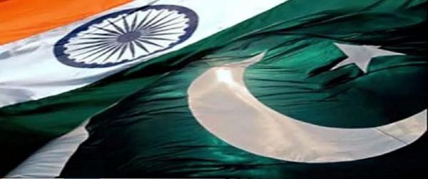 Mariam_Kazmi's tweet photo. My New Header is worth loving ♥
#Ind ♥ #Pak
#UnityIsLove indeed :) http://t.co/jWk9HL7bIT