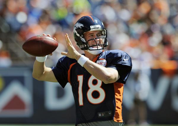 Vol_Football's tweet image. 6 #NFL Games tonight. All 6 include a #VFL! Get full rundown including #Peyton in SB rematch
1tn.co/1slcMFT