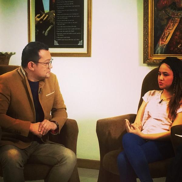 alvinadam's tweet photo. "The Real Me" special intw w/Marshanda, minggu ini @justalvinmtrtv @Metro_TV http://t.co/JwaY3pujZ6