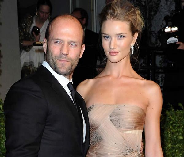 designercentral's tweet image. 7 Male Celebs Infatuated With Dating Models

designerzcentral.com/blog/fashion-m…
#famousmodels #celebritystyle #datingmodels