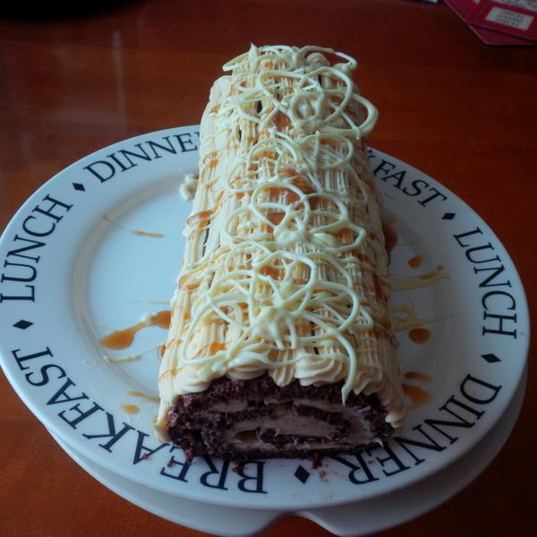 sammyblaze33's tweet photo. @BritishBakeOff. My attempt at Swiss Roll http://t.co/fYwDTnGpKM