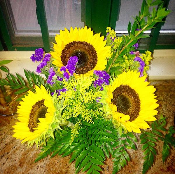 GOOD MORNING !  ☺️💛🌻