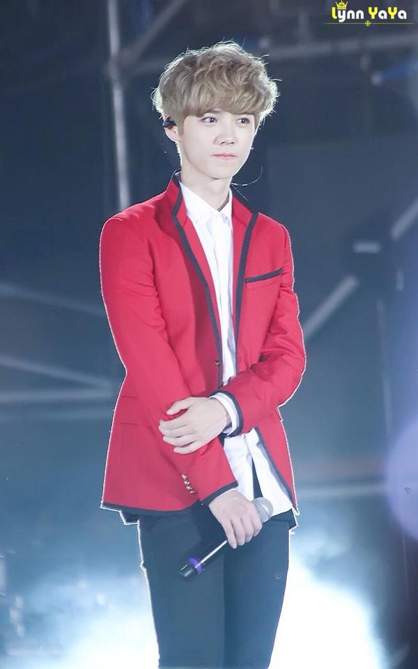 LUHANMAMA's tweet image. 140802 LUHAN♡ #LOSTPLANETinXIAN 
(Cr:Lynn_二丫)
ww2.sinaimg.cn/large/64ffdc05…
ww2.sinaimg.cn/large/64ffdc05…
ww1.sinaimg.cn/large/64ffdc05…