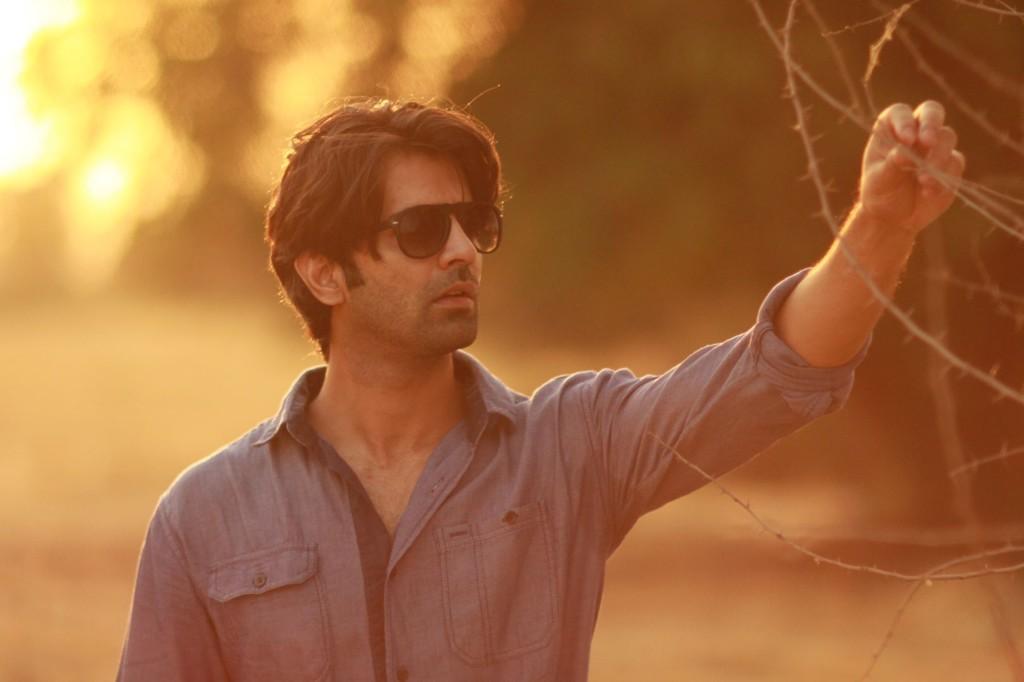   Aug 7, 14 and the big day 21st!  awwww happy birthday to Barun sobti
