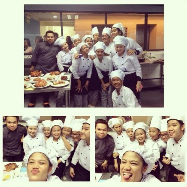 prettydhanics's tweet image. Selfie Pa More =) #CulArts #CookingMethod #BSHRM106 #FutureChef .