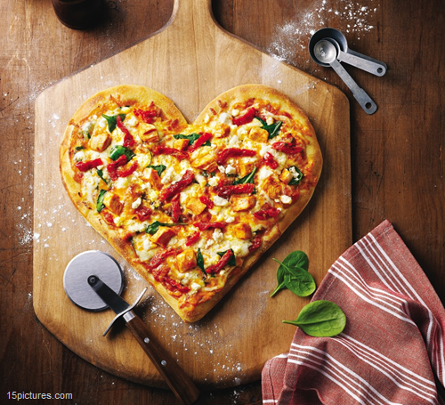 DeMozzarellaBar's tweet photo. Van welke #pizza gaat jouw hart sneller kloppen? http://t.co/oaATFdJZs3