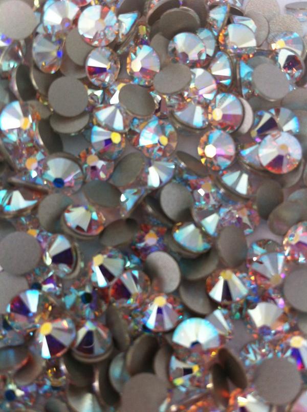 Gold and Shamrock tweet media