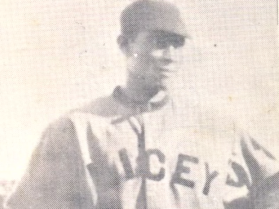 antoniopuesan's tweet photo. #HistoriaDominicana Baldomero - Mero - Ureña fue el primer dominicano en jugar en Ligas Menores (Allentown) en 1922. http://t.co/yUywq1FPkg