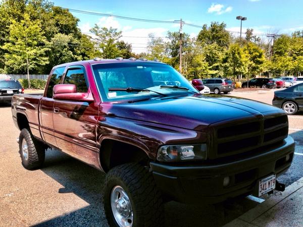 00Stephinitely's tweet photo. My ride for the day while my car is in the shop🙈 #stayofftheroadpeople #seriously #nooneissafe http://t.co/hSc9ahGTXK