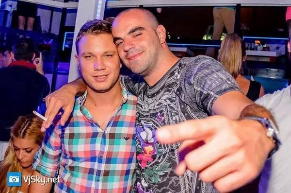 ElitniiOdredi's tweet photo. :) #elitniodredi #eo #vladimirmatovic #wonta #reljapopovic #drima #odredisti #follow http://t.co/CrfCi6AzVz