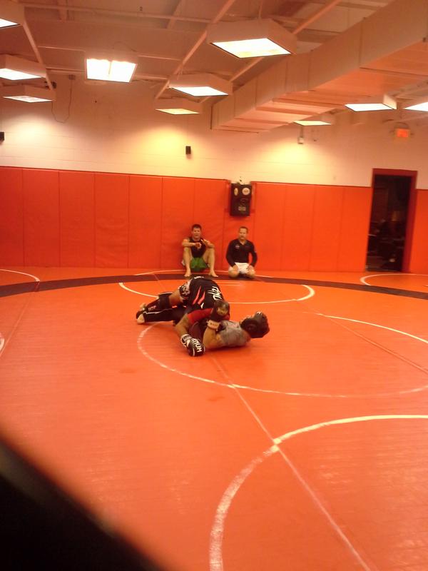 Freddy_Assuncao's tweet photo. @BrianStann and @BedardCMP coaching @RaphaAssuncao n @coferpottery @ufc http://t.co/w4UJceIHDM