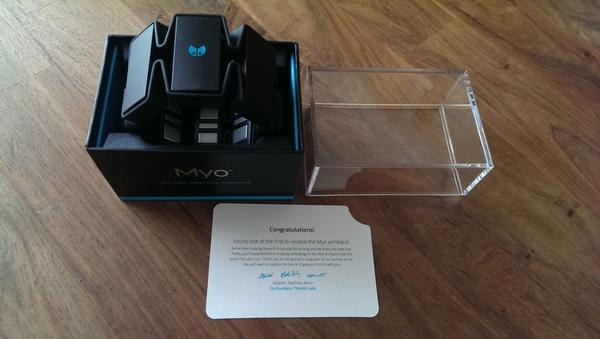 gbevin's tweet image. The final design of the @thalmic Myo is really slick, just love the logo that lights up blue when it's operational