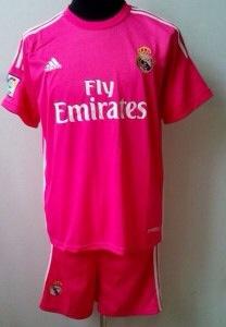 NL_Rodriguez10's tweet photo. Wil jij dit shirt winnen! RT als deze tweet meer als 50x is geretweet,dan verloten wij het.(voor meer kans promo ons) http://t.co/9wi8yBj2Fg