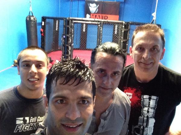 MajidRaees's tweet photo. My morning gang @MauriceBenardMB http://t.co/kZgFQcXXje