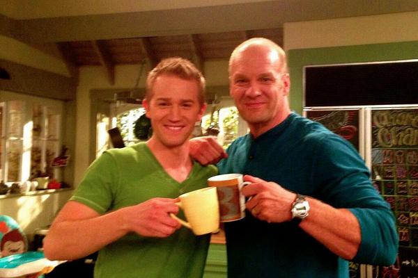 BobDuncan418's tweet photo. Throwback Thursday with my son🌞 #malefun http://t.co/konGfhpjHo