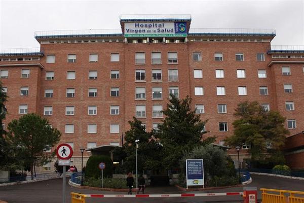 gsemprunmdg's tweet photo. Hospital Toledo,otro fallecido :”No hay peor gestión sanitaria en España que la de Cospedal ”  http://t.co/p6FkesgsQz http://t.co/jfYYztu8A1