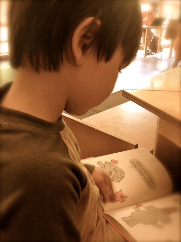 jinnyp's tweet photo. @aadl Taking in an Elephant and Piggie book at Mallett Creek. #AADLShelfies http://t.co/ojIfLXf9vT