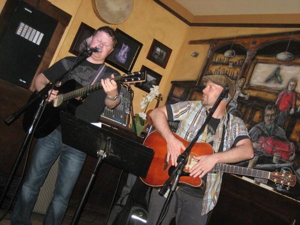 #Vintage 2.0 on stage at 9:30pm tonight.  Super good duo with <a href="/donbowers/">Don Bowers</a> &amp; <a href="/timmac007/">Tim MacPherson</a>.  $4 Schooners too! #pei