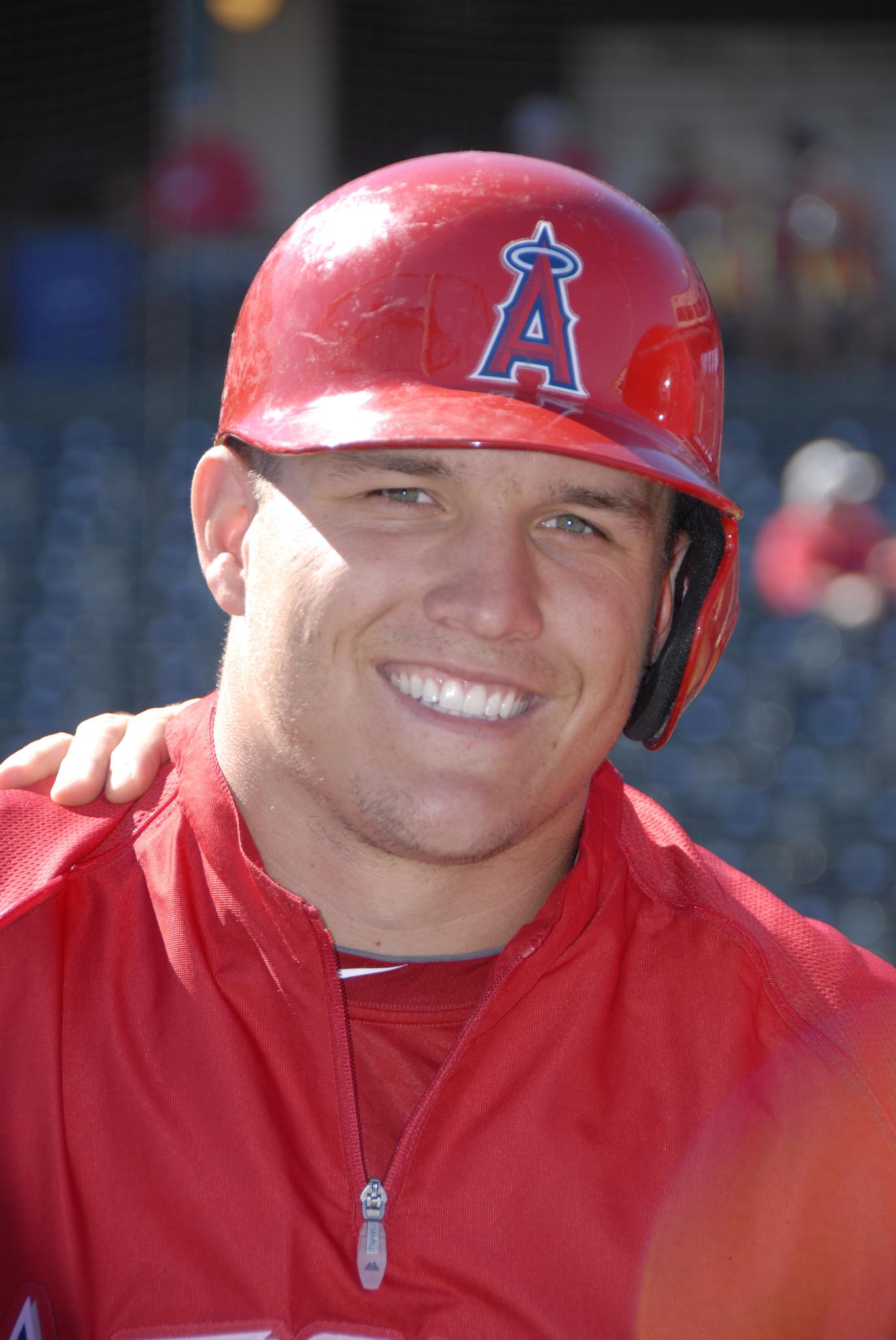  Happy Birthday Mike Trout! Thanks for posing for my camera. 