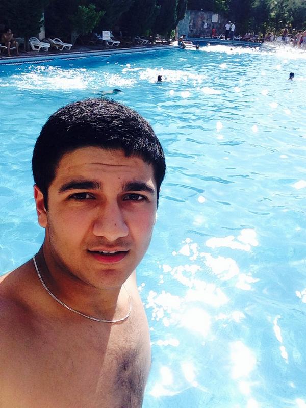 Sadiq782 tweet picture
