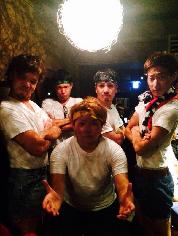 1031kojipy's tweet photo. どうもおもさーです。どうもこじぴーです。最高なパーティーあざす！！
みんな楽しめたでしょう^_^
おもさー地味にラストLIVEでした！
引退して欲しくない人はリツイートおねがいします！
50越えたら部長に相談。照 http://t.co/UiVtX2YWBG