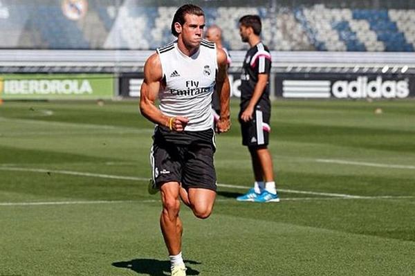 Tangerine_Media's tweet photo. Gareth Bale's physical evolution...#GarethBale #RealMadrid http://t.co/PRoZPHrcW3