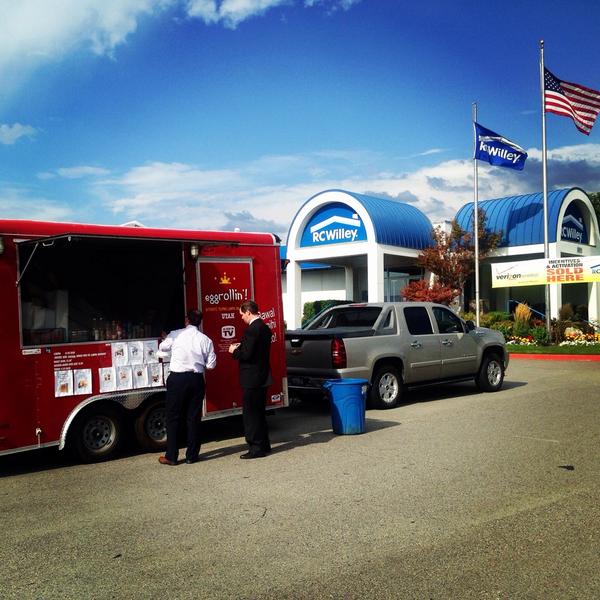 eggrollin'! tweet media