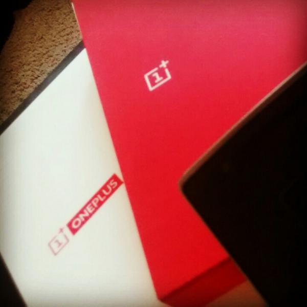pravilz's tweet image. One Plus! #oneplus #oneplusone #1plus #newphone
