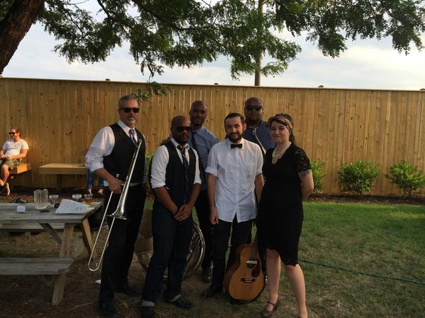rjmfest's tweet photo. @AlisonSelfmusic @NoBSBrass kicking off 5th Annual @RVAJAZZFESTIVAL @Hardywood right now! They go on at 7pm! #RVA http://t.co/XKK5jl6NoY