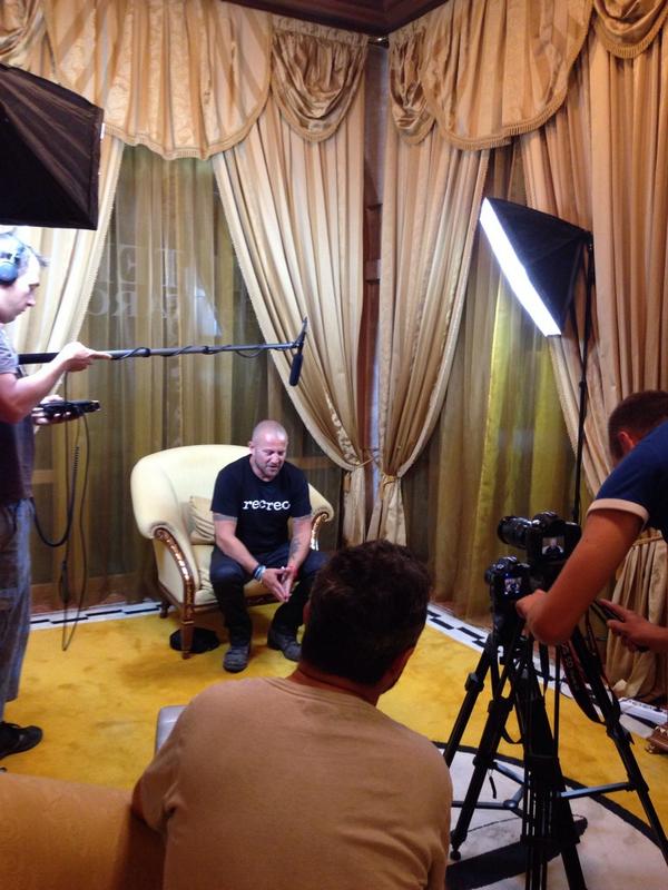 connect_s's tweet photo. And another one interview with @Ianstanderwick for @RefreshFestival http://t.co/m5wPwTScN2