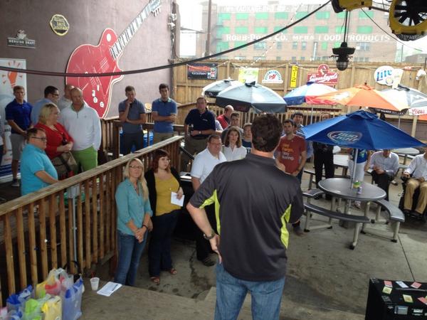 iStartupSC's tweet photo. @benhanten of @Think29blog talks about the #t29tour in #siouxcity at Biz Brew. http://t.co/BEtyFggjCc