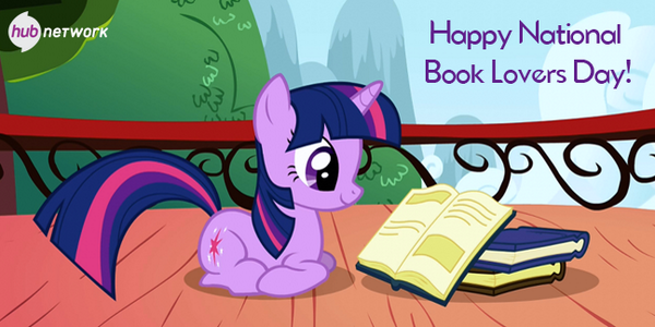 discoveryfamily's tweet photo. RT if you're a fellow book lover like Twilight Sparkle! #NationalBookLoversDay http://t.co/aPv9vn2sPt
