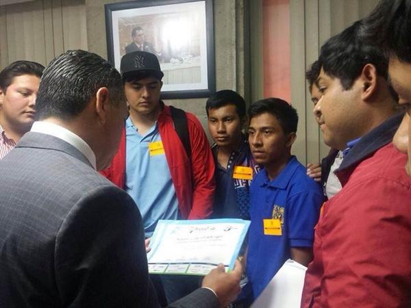 alitomorenoc's tweet image. Les comparto estas imágenes junto a mis jóvenes paisanos que pusieron el nombre de #Campeche en alto. #Robocup2014