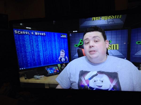 DubPhobia's tweet image. Watching @Barnacules new video! BEEN WAITING FOR THIS FOR AGES! Will help me a lot with college ☺️ #codegasm