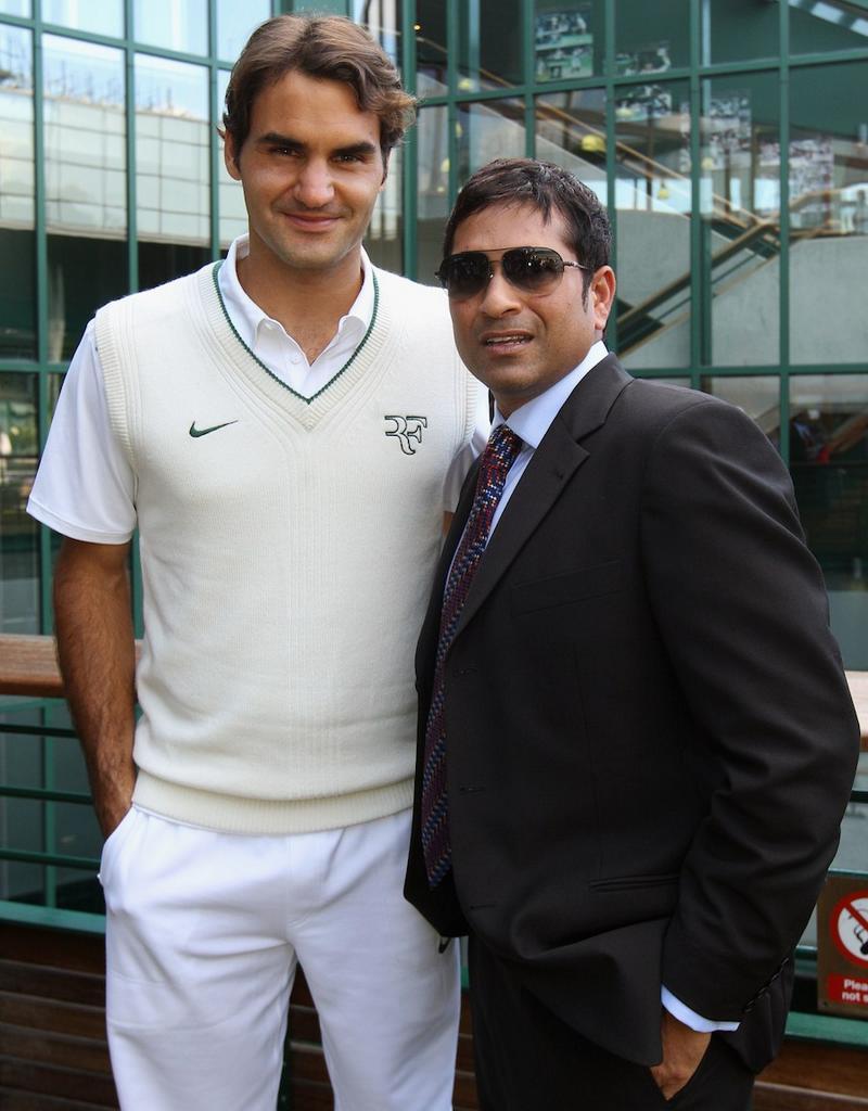 Happy birthday Roger Federer and he very well know Sachin Tendulkar 