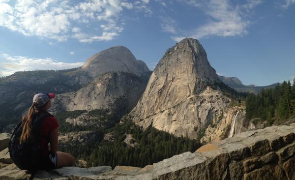 Lthompson131's tweet image. #PacksInAction #TNFcontest @YosemiteNPS