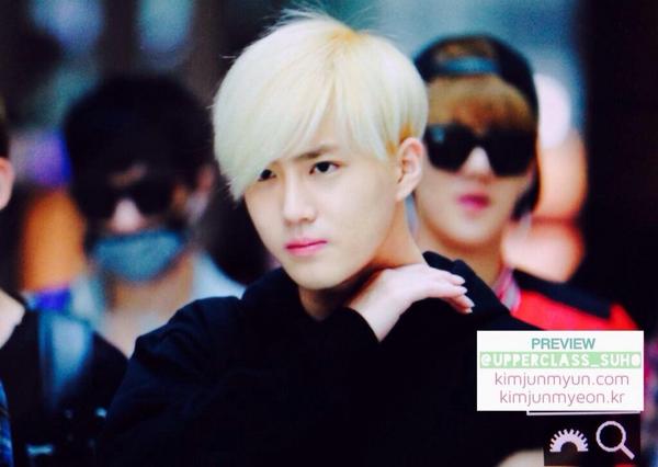 Appreciation Cutest Leader Suho The Airport Shining Like The