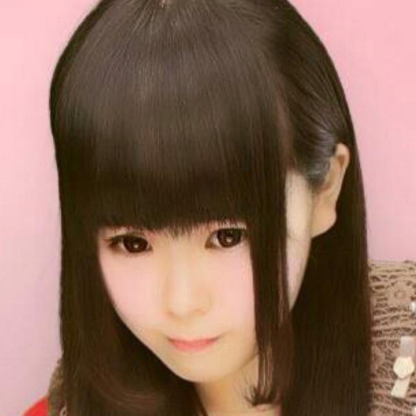 A Mot Moe アッ でも加工しなくてもこんな頭の形です 加工しない顔面がこれなのでちゅ ぶさちゅちゅ わかってるでちゅよ 頭の形がおかしいのはひなんちゅとブスゆあたんぐらいでちゅw W W W W Http T Co 13r8x28gxt
